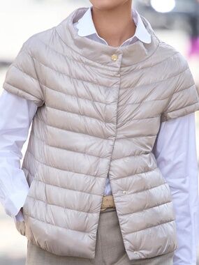 Herno Down Vest - Champagne size 12 /48 L/XL